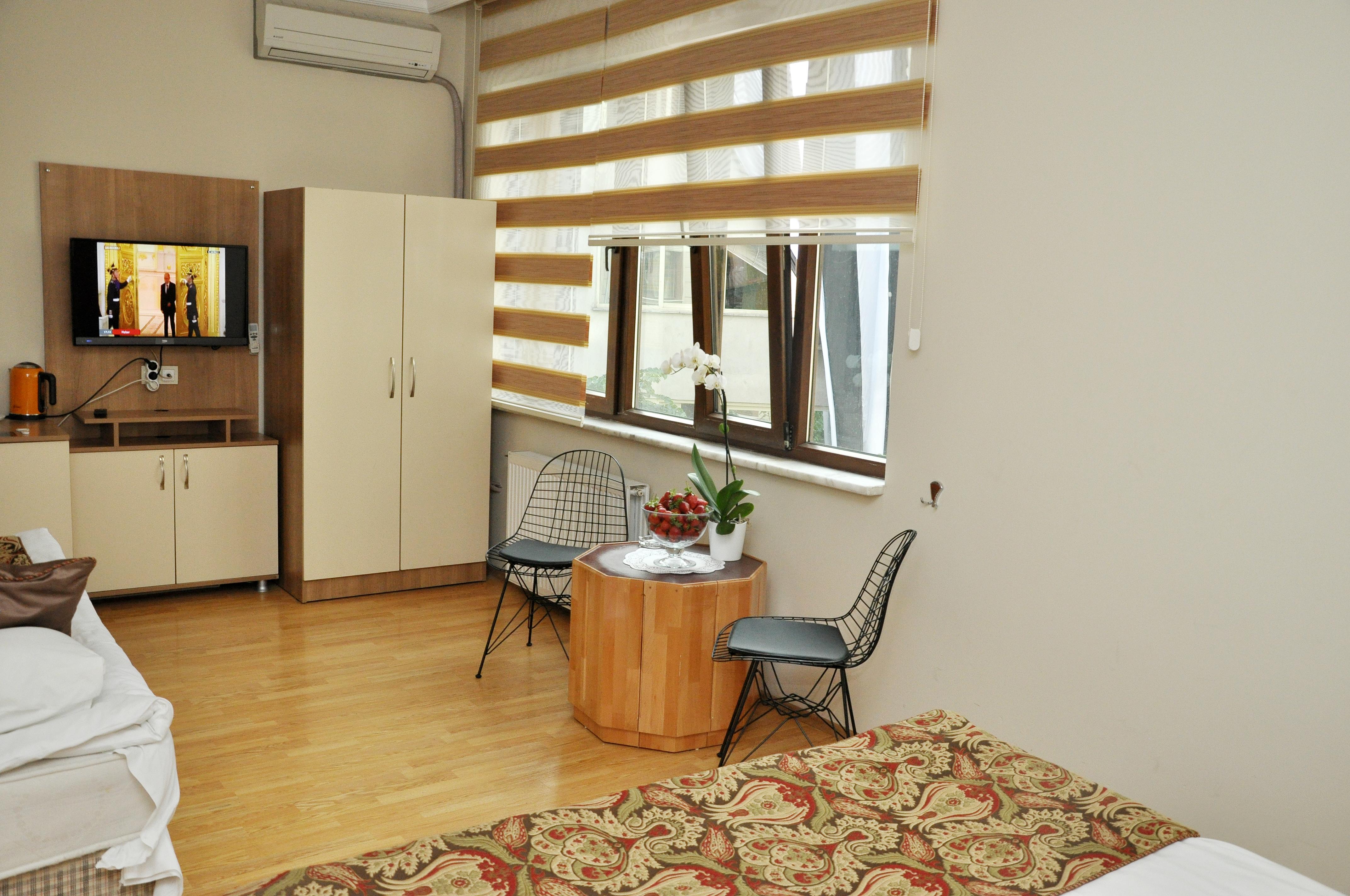 Arsima Hotel Istanbul Bagian luar foto