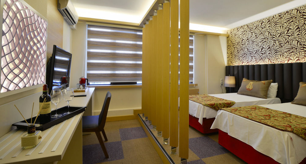Arsima Hotel Istanbul Bagian luar foto