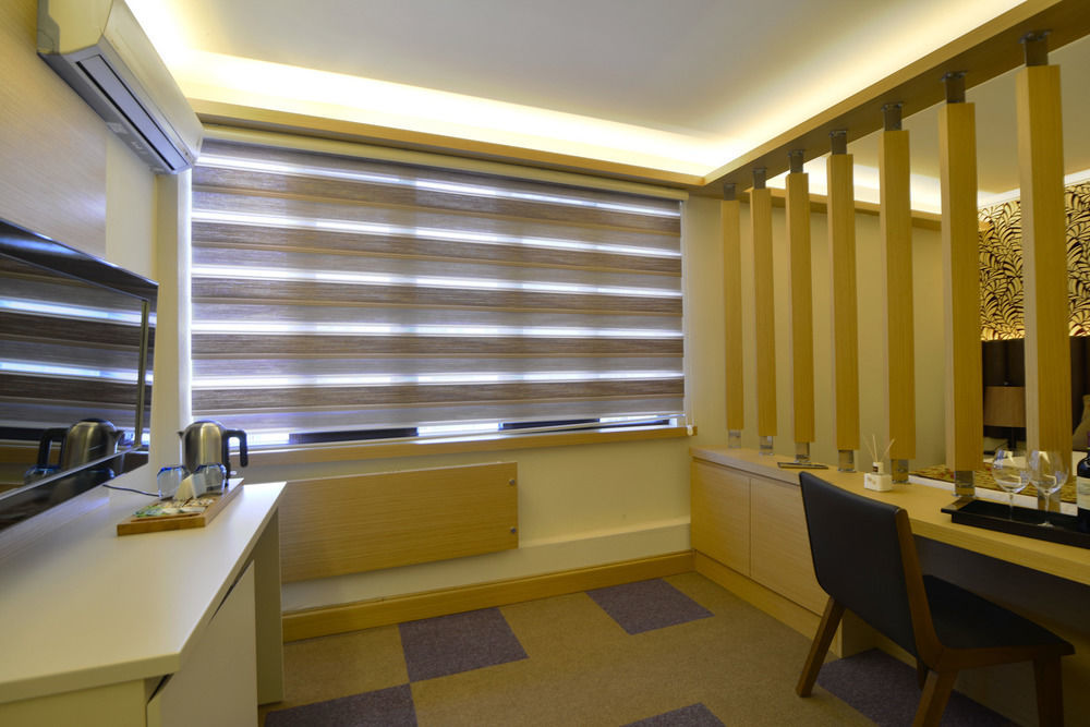 Arsima Hotel Istanbul Bagian luar foto